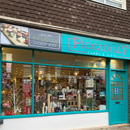 Shop front of Piccadilly Cards